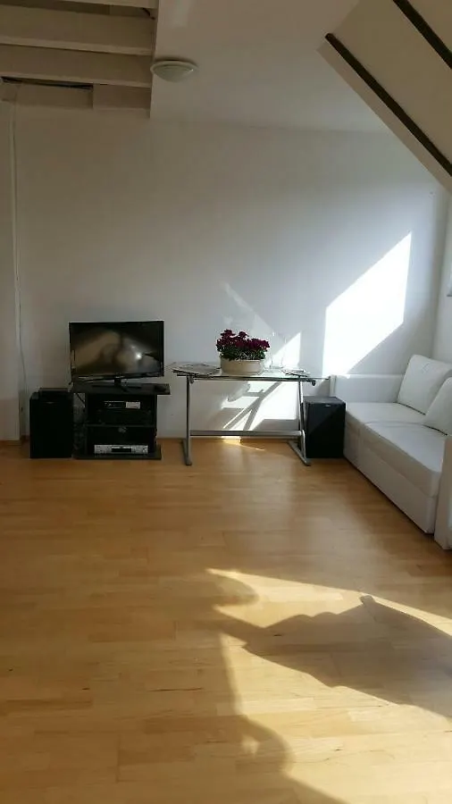 Villa High Ceiling 2 Bedrooms Troisdorf 0*,  Deutschland