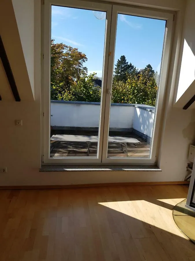 Villa High Ceiling 2 Bedrooms Troisdorf 0*,  Deutschland